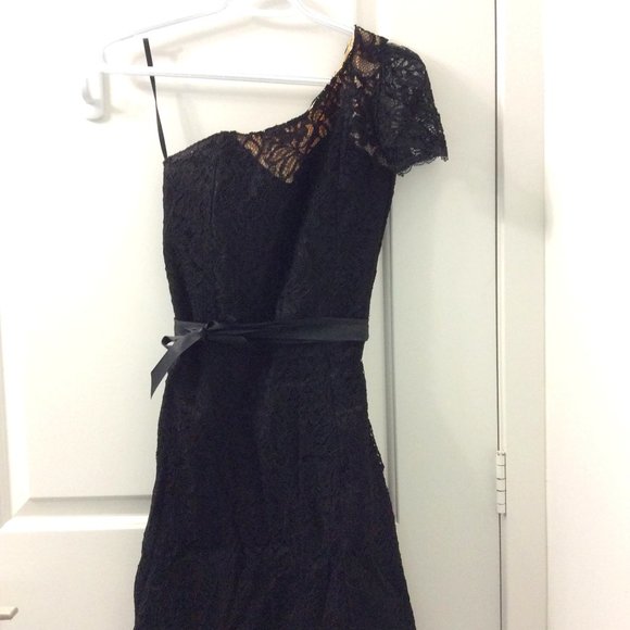 Custom unique black lace fitted mini dress - Picture 1 of 6